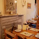 Penzion Hawthorn House 3*