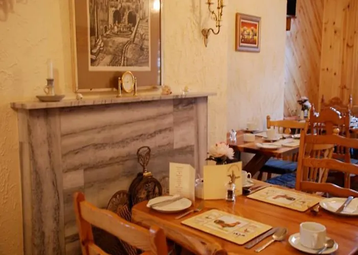 بيت ضيافة Hawthorn House 3*